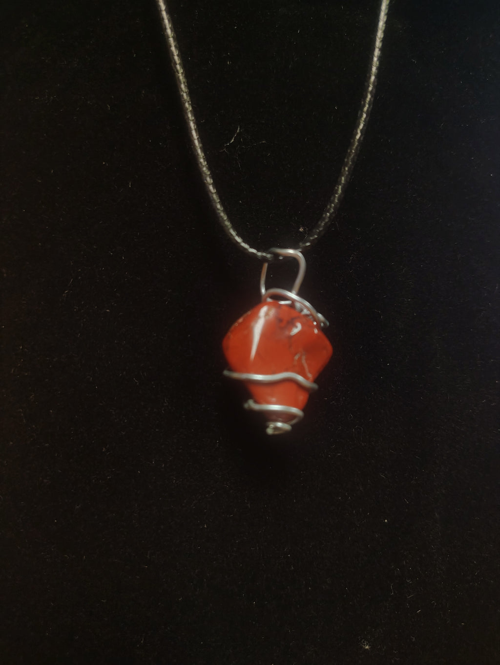 ZN wire wrapped crystal necklace